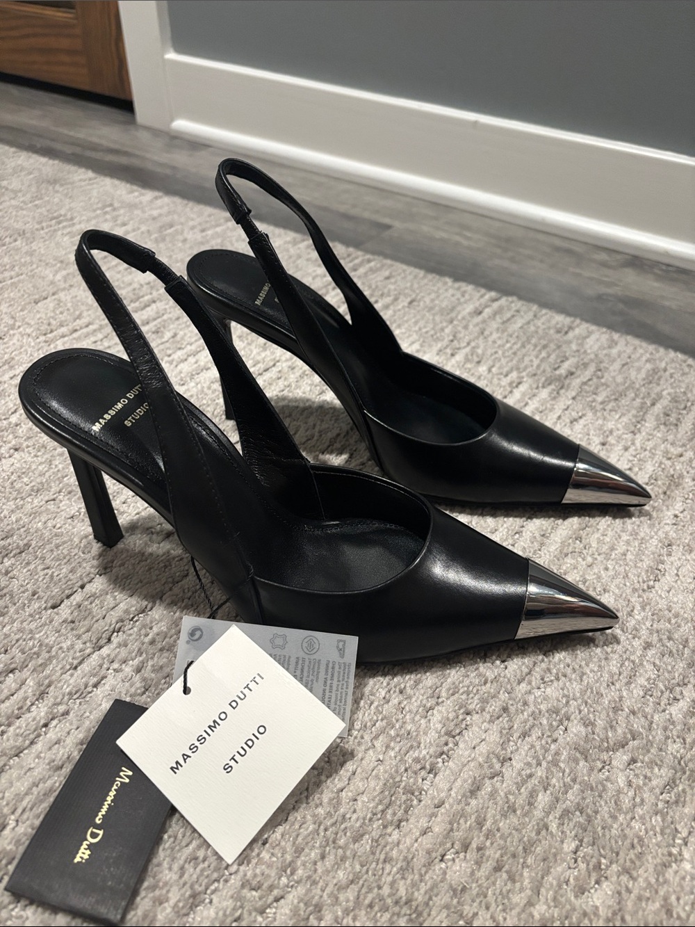 Massimo Dutti Black Leather Slingback Pumps with Silver Pointed Toe size 6.5